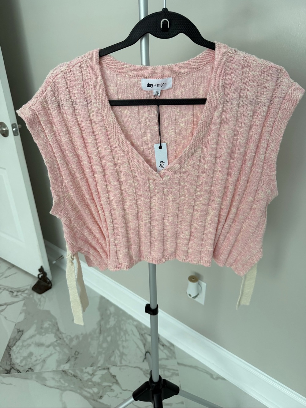 Soft Ribbed Knit Mini Skirt Set - Picture 2 of 5